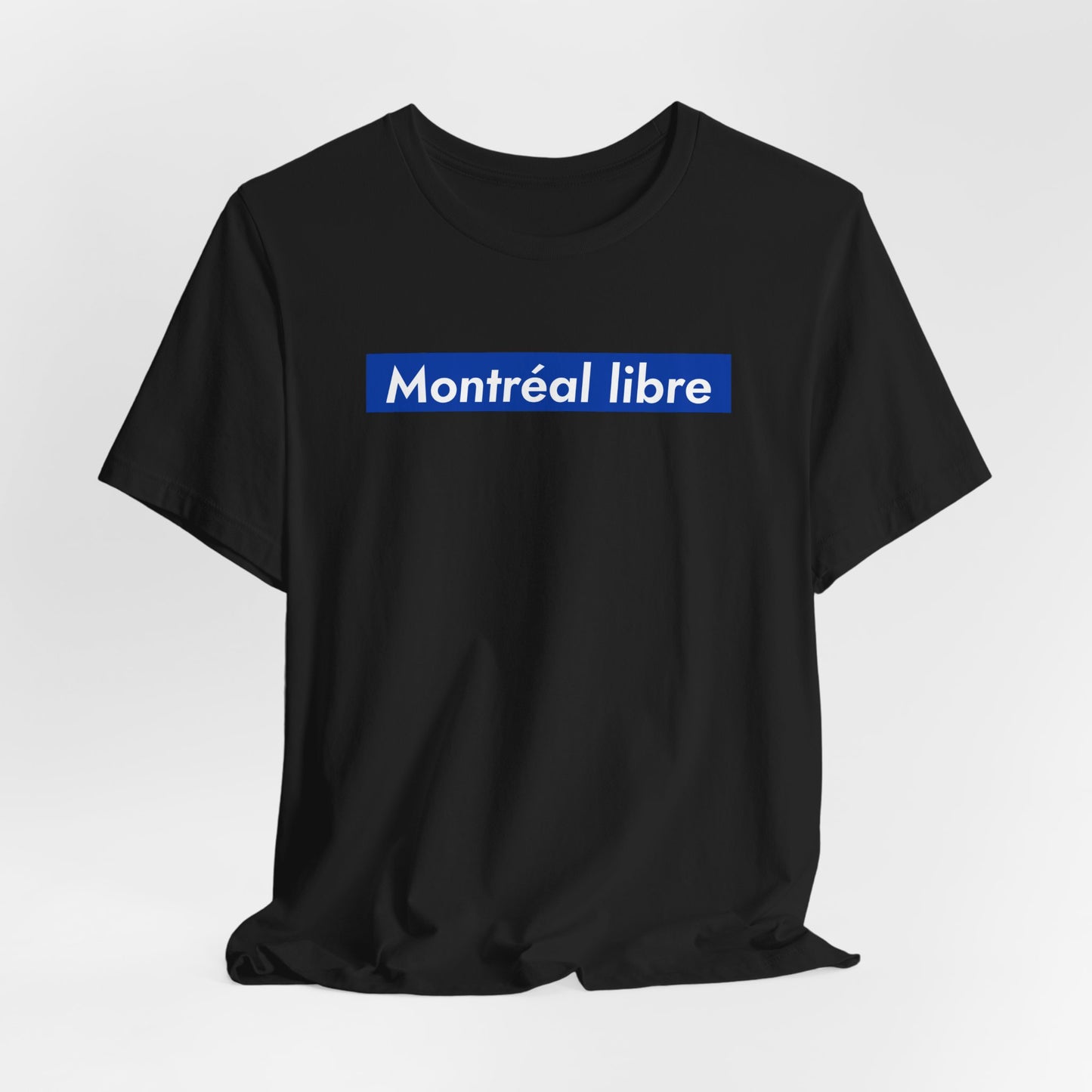 MONTRÉAL LIBRE — T-shirt à carré bleu